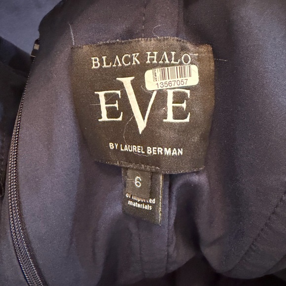 Black Halo La Reina Cocktail Sheath Dress - Picture 5 of 6